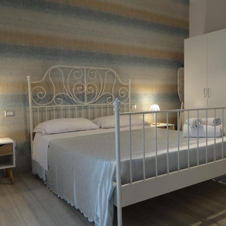 White Lady B&B بومبيي المظهر الخارجي الصورة